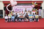 賢伉儷家族合照