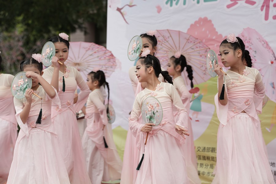 佳心舞蹈團